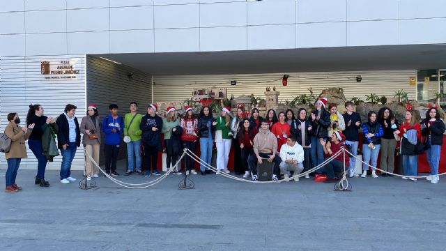 Jóvenes de la Parroquia visitan el Centro de Día de Torre Pacheco - 2, Foto 2