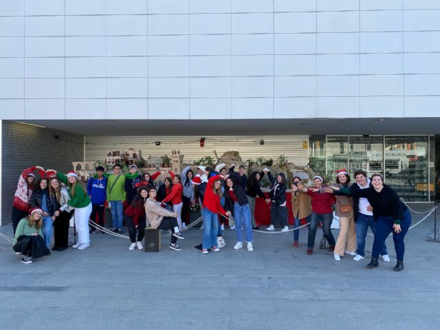Jóvenes de la Parroquia visitan el Centro de Día de Torre Pacheco - 3, Foto 3