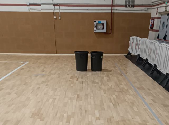 IU-Verdes denuncia la chapuza realizada en el pabellón de deportes de Beniel y exige responsabilidades a la alcaldesa Mari Carmen Morales - 2, Foto 2