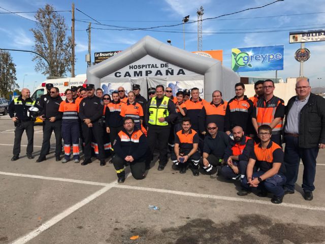 El Ayuntamiento en Pleno reconoce la labor de servicio de los voluntarios de la Agrupación Local de Protección Civil - 2, Foto 2