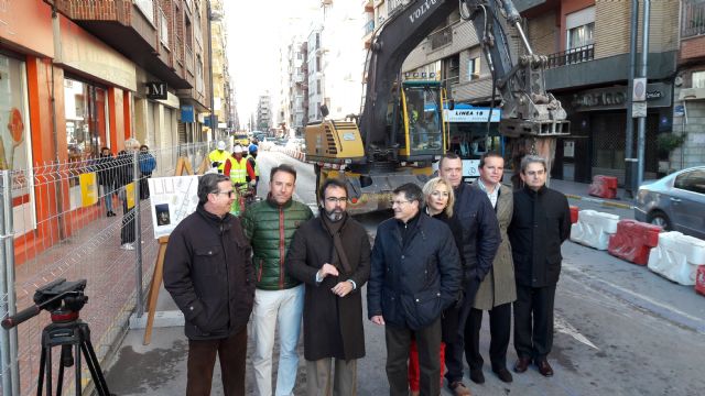 La avenida Juan Carlos I de Lorca comienza su transformación integral con la aportación de 5 millones de la Comunidad - 1, Foto 1