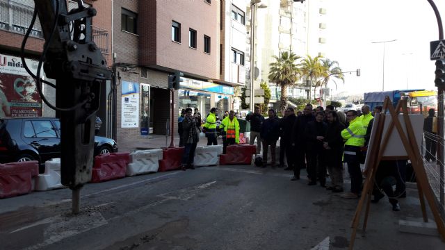 La avenida Juan Carlos I de Lorca comienza su transformación integral con la aportación de 5 millones de la Comunidad - 2, Foto 2