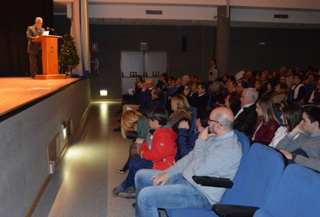Las Torres de Cotillas rindió un año más su tradicional homenaje a sus maestros jubilados - 1, Foto 1