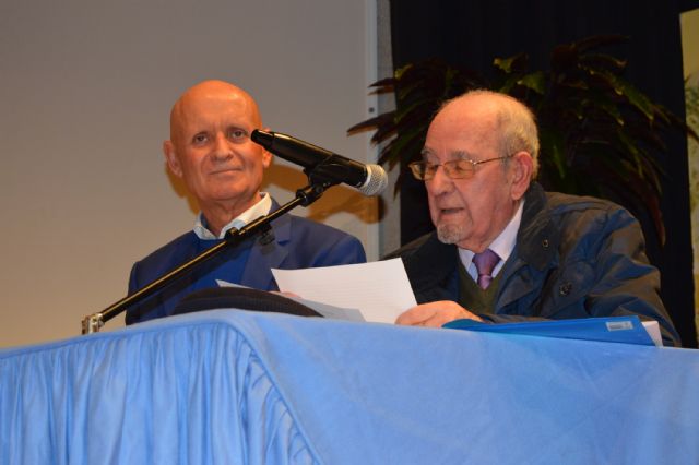 Las Torres de Cotillas rindió un año más su tradicional homenaje a sus maestros jubilados - 3, Foto 3