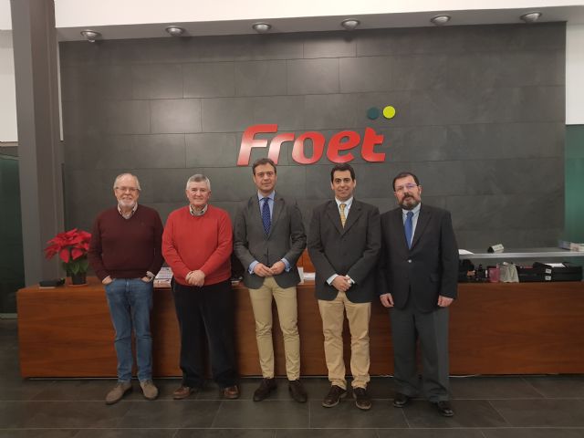 El vicesecretario de Sectorial del PPRM, Marcos Ortuño aborda con el presidente de FROET la situación del transporte de mercancías y las medidas para impedir el tazaso francés - 2, Foto 2