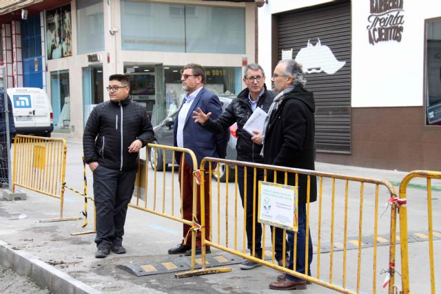 El Ayuntamiento de Caravaca ejecuta proyectos de reforma de firme y acerados, presupuestados con 217.000 euros, dentro del Plan de Obras y Servicios - 4, Foto 4