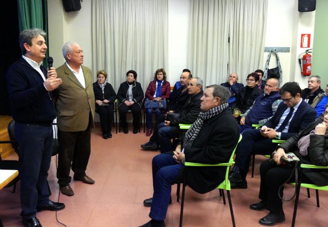 El director general de Carreteras expone a vecinos de Alquerías el proyecto del tramo de conexión entre las autovías RM-1 y la A-7 - 2, Foto 2