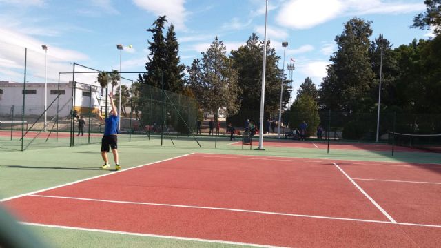Los alumnos de la Escuela de Tenis Kuore de Totana perdieron por un ajustado 9/10 frente al Club Tenis Cieza, Foto 2