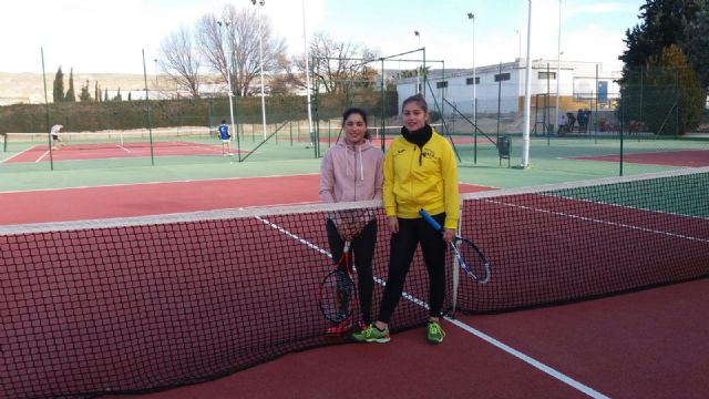 Los alumnos de la Escuela de Tenis Kuore de Totana perdieron por un ajustado 9/10 frente al Club Tenis Cieza, Foto 7