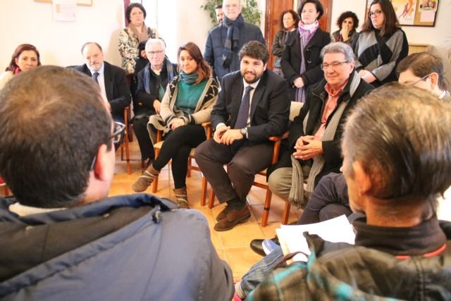 López Miras alaba el trabajo encomiable de profesionales y voluntarios de ´La Huertecica´ por dar oportunidades a quienes más lo necesitan - 3, Foto 3
