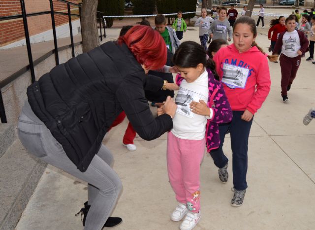 El 'Día de la Paz', de lo más deportivo y solidario en los colegios 'El Parque' y 'Vista Alegre' - 2, Foto 2