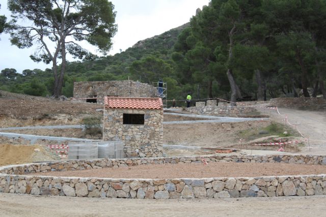 Avanzan las obras de renovación de los entornos de Santa Ana La Vieja y la Fuente de la Jarra - 2, Foto 2