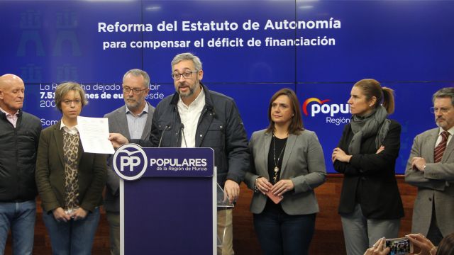 Victor Martínez: Compensar la infrafinanciación es un derecho de los murcianos que el Estatuto de Autonomía debe reconocer - 1, Foto 1