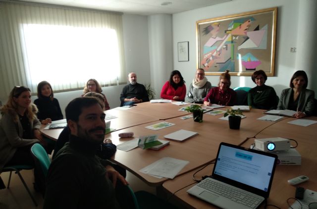 La Comisión Municipal de Absentismo y Abandono Escolar se constituye para el presente mandado - 1, Foto 1