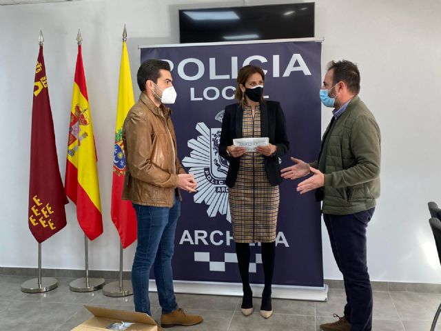 La empresa 'Alan Cosmetics' dona 10.000 mascarillas al Ayuntamiento de Archena - 1, Foto 1