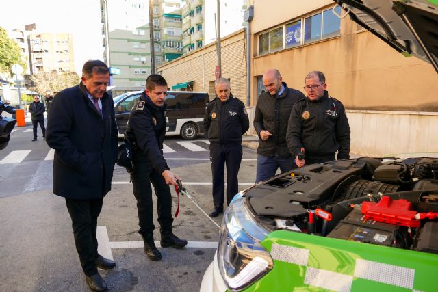 El alcalde Serrano anuncia la convocatoria de 37 nuevas plazas de agente de Policía Local - 2, Foto 2