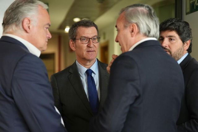 López Miras: La decisión política del Gobierno central de reducir el trasvase recorta el futuro de varios millones de españoles - 1, Foto 1