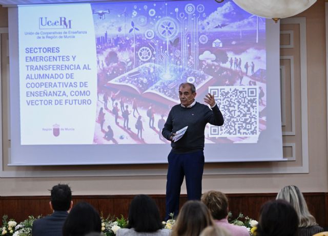 Más de 100 orientadores/as de 40 cooperativas participan en la jornada de Ucoerm sobre sectores emergentes y salud mental - 2, Foto 2