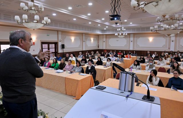 Más de 100 orientadores/as de 40 cooperativas participan en la jornada de Ucoerm sobre sectores emergentes y salud mental - 3, Foto 3