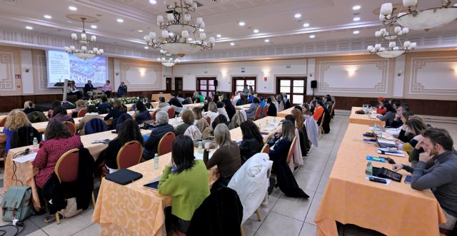 Más de 100 orientadores/as de 40 cooperativas participan en la jornada de Ucoerm sobre sectores emergentes y salud mental - 4, Foto 4