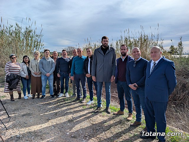 VOX exige la construcción inmediata de tanques de tormenta en Totana y denuncia la “estafa” política que asfixia al sector agrario, Foto 2