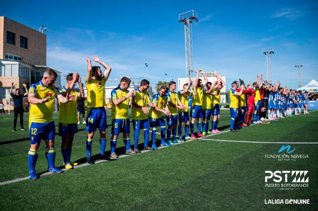 Fundación Navega apoya al Cádiz CF Genuine en la celebración de la jornada de fútbol de LALIGA Genuine en la capital gaditana - 2, Foto 2