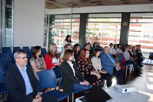 15 alumnos de entre 25 y 54 años obtienen el Certificado de Profesionalidad de Operaciones Auxiliares de Servicios Administrativos y Generales - 4, Foto 4