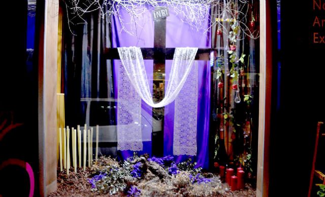 La floristería 'Sanaben' gana el I Concurso de Escaparates de Semana Santa de Lorquí - 2, Foto 2