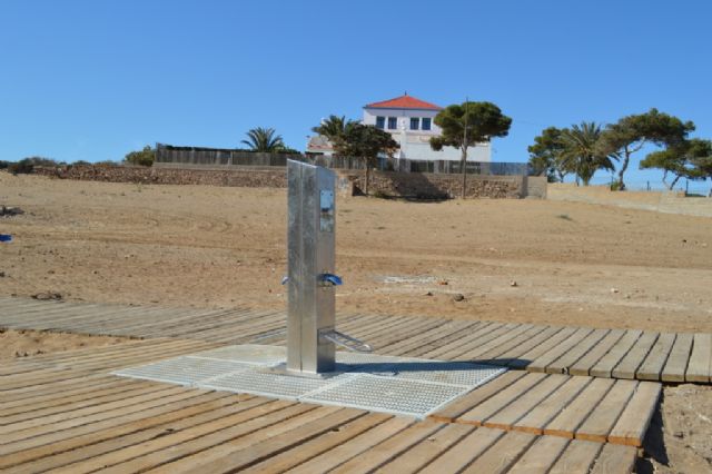 Servicios del litoral renueva instalaciones en las playas, Foto 1