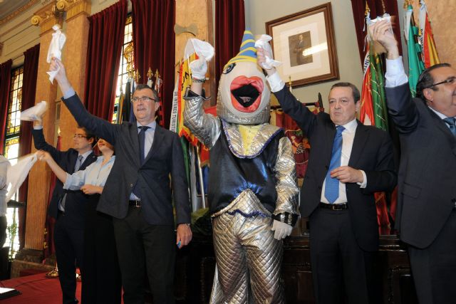 Ballesta: No hay oficio más murciano que el de sardinero ni un espectáculo más deliciosamente loco - 3, Foto 3