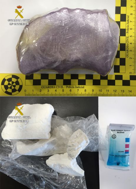 La Guardia Civil detiene a un conductor con 200 gramos de cocaína de gran pureza en su poder - 2, Foto 2
