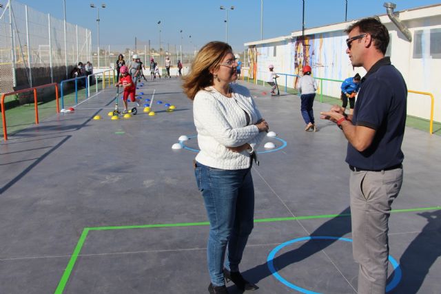 El Polideportivo abre una nueva pista de patinaje y renueva la zona de vestuarios y almacenaje - 1, Foto 1