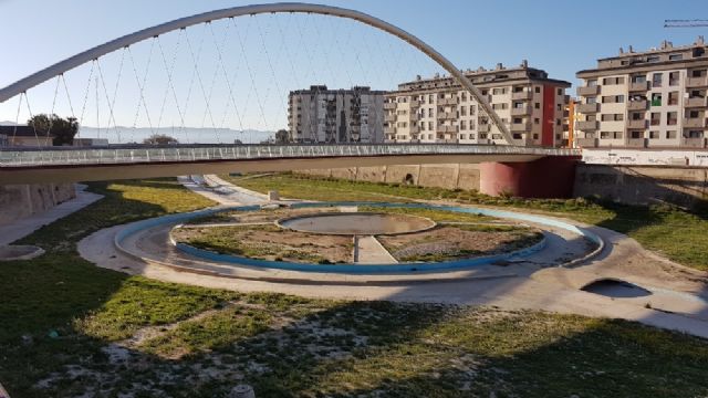 El PSOE solicita la limpieza del tramo urbano del río Guadalentín a su paso por Lorca y el adecentamiento del entorno de la Pasarela de cara a Semana Santa - 4, Foto 4