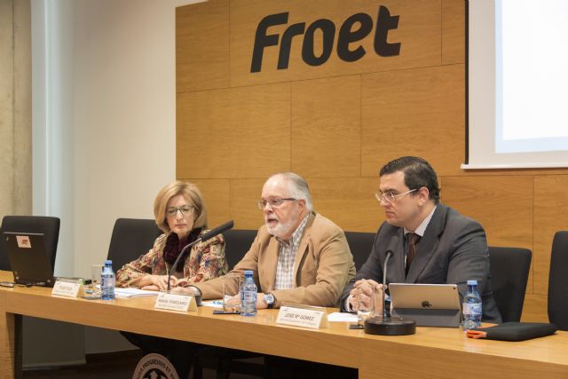 En Froet somos defensores del transporte marítimo de corta distancia como complemento al transporte terrestre. La colaboración con otros medios de transporte es esencial - 2, Foto 2
