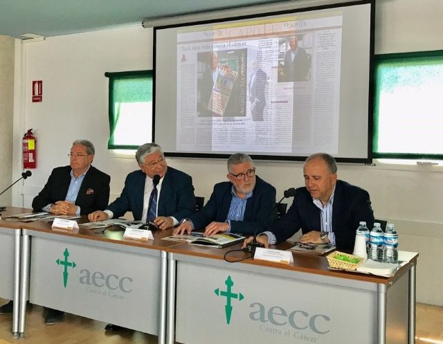 Presentación de la revista Capote contra el cáncer - 1, Foto 1