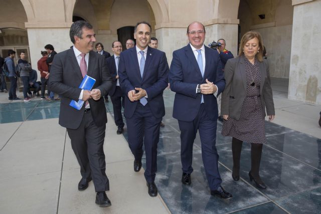 Pedro Antonio Sánchez alaba el estímulo de la Universidad Politécnica de Cartagena para transferir conocimiento a las empresas - 1, Foto 1