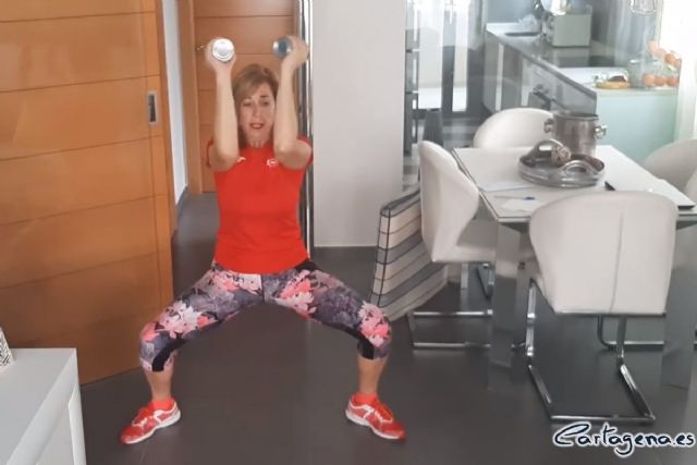 Calentamiento y fortalecimiento en la segunda sesión de Deporte en Casa, no pierdas el ritmo - 1, Foto 1