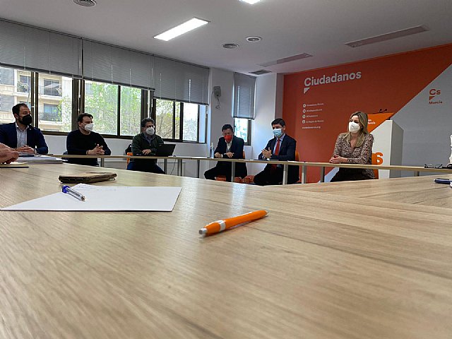 Ciudadanos presentará mociones en los ayuntamientos exigiendo a los tránsfugas que renuncien a sus cargos y actas - 2, Foto 2