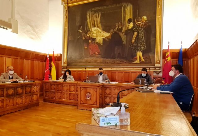 El Ayuntamiento de Caravaca aprueba de forma definitiva el nombramiento de Alfonso López Rueda, presidente del Grupo Reina, como ´Hijo Predilecto de la Ciudad´ - 1, Foto 1