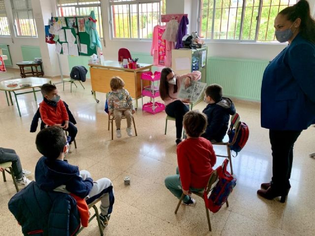 Un total de 77 niños y niñas participan estos días en las 'Escuelas de Semana Santa para Conciliar y Coeducar' puestas en marcha por el Ayuntamiento de Lorca - 1, Foto 1