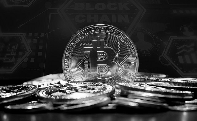 Roban más de 600 millones de dólares en criptomonedas del juego Axie Infinity - 1, Foto 1