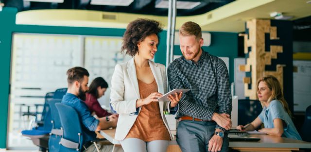 Cinco consejos para que el sector financiero atraiga a clientes potenciales en redes sociales a través del social selling - 1, Foto 1