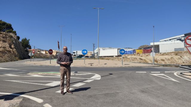 El Ayuntamiento de Villanueva del Río Segura insta a la Consejería de Fomento a modificar de urgencia la semi rotonda de la intersección de las carreteras RM-522 con la RM-B14 - 1, Foto 1