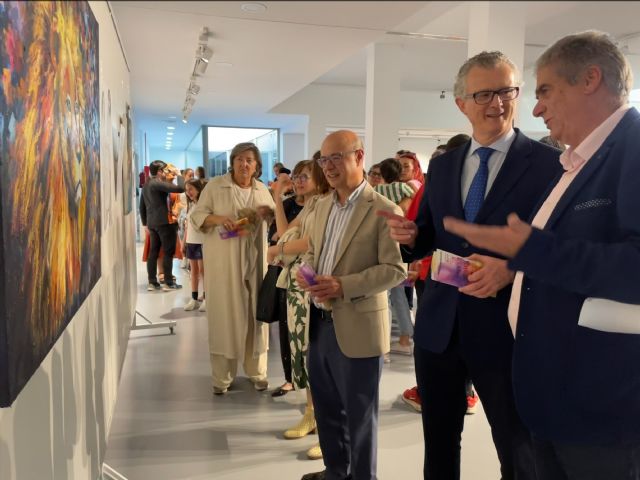 El centro de Salud Mental de Molina de Segura promueve la I Exposición artística ‘ExpresArte’ con obras de los usuarios - 1, Foto 1