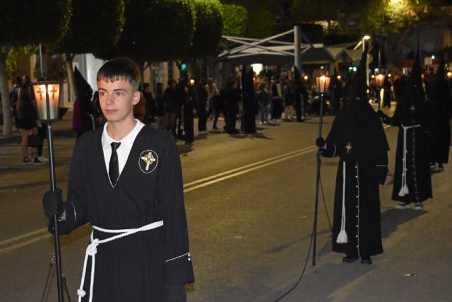 La solemnidad de la procesión del Santo Entierro inunda las calles de Las Torres de Cotillas - 1, Foto 1