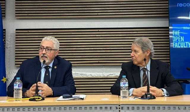 Cristóbal Colón: «El modelo de la Monarquía Hispánica ofrece lecciones para la resolución de los conflictos internacionales actuales» - 2, Foto 2