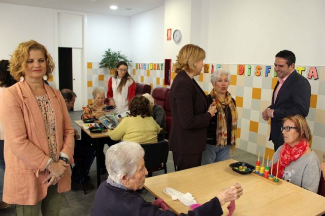 Familia amplía en siete plazas más la atención a los enfermos de Alzheimer de Alcantarilla, para el Centro de Día de AFADE - 4, Foto 4