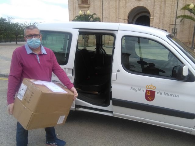 La UCAM dona al Servicio Murciano de Salud 60 termómetros de infrarrojos - 1, Foto 1