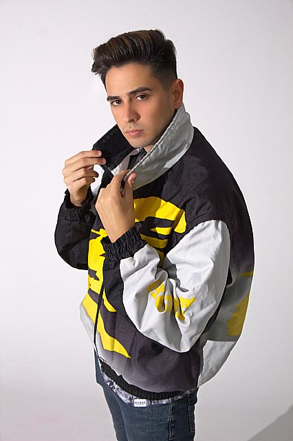 El joven artista valenciano RedMoon, nominado a los Premios Talento Latino 2020, por el su Videoclip “Bien Suelta” - 3, Foto 3