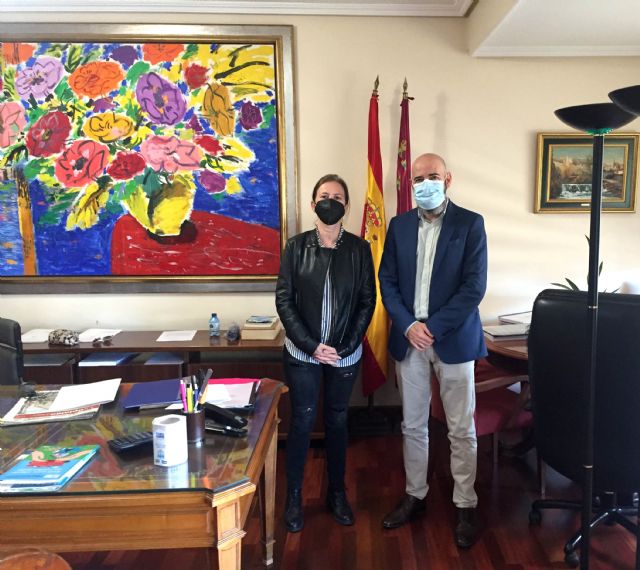 Fampace sigue colaborando con el Consejo Escolar de la Región - 1, Foto 1